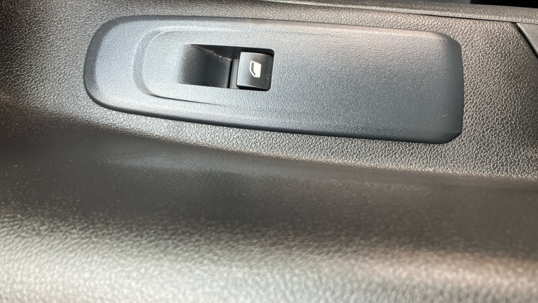 Citroen Berlingo Xl Diesel 1.5 BlueHDi 950Kg Enterprise Ed 100ps 6 Speed S/S